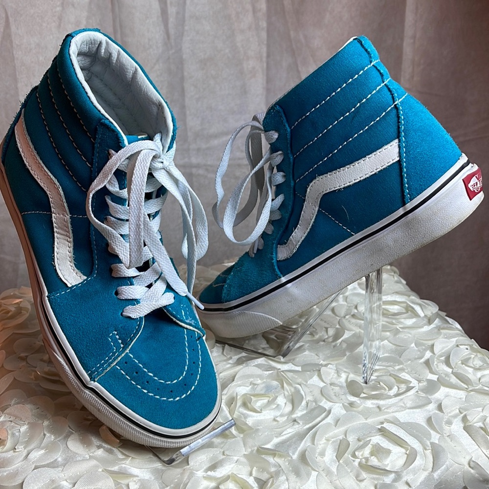 Vans of the wall Turquoise High Tops Sz skateboard shoe wmn size 6 men size 4.5